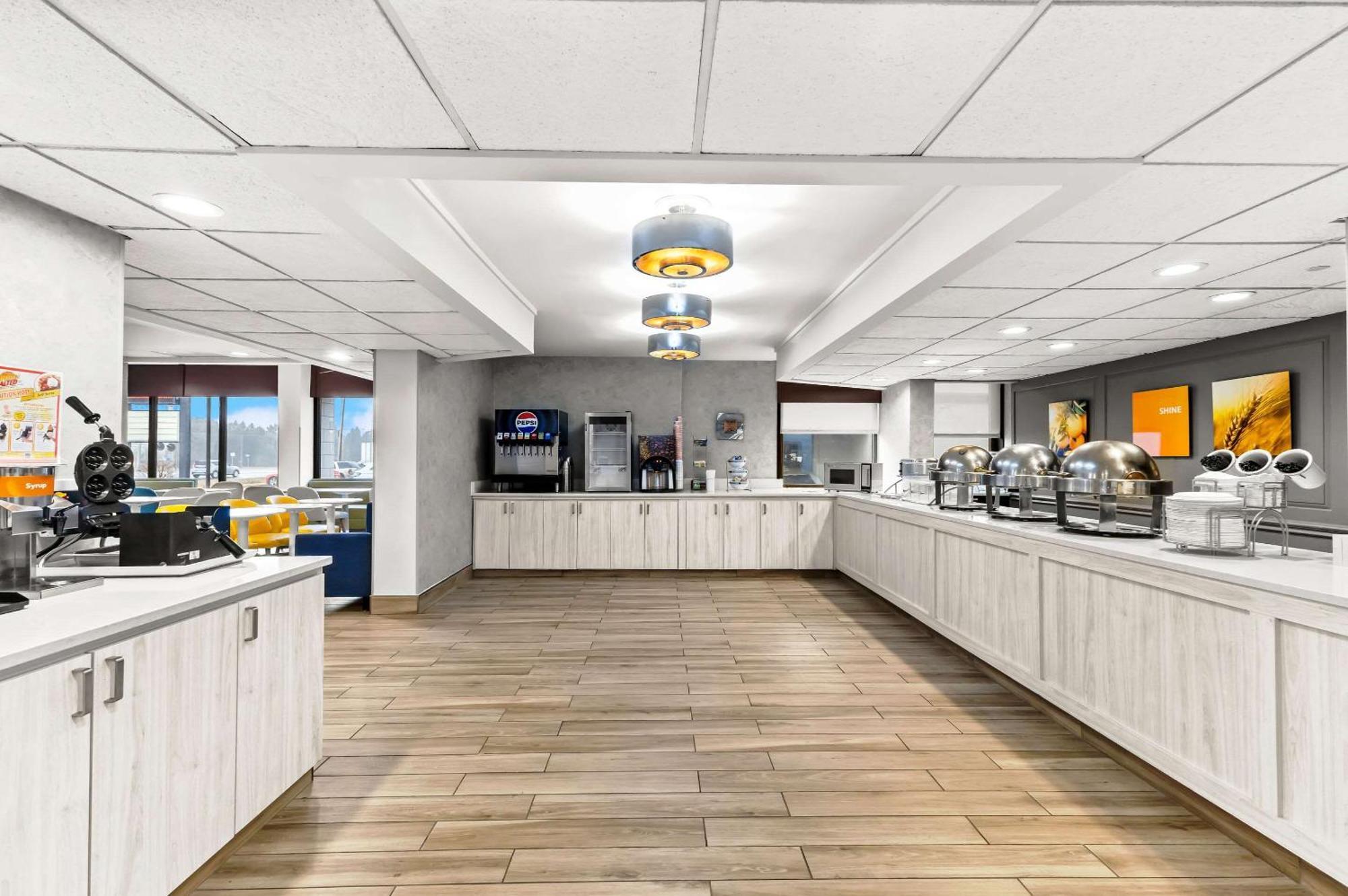 Comfort Inn & Suites Evansville Airport Exterior foto